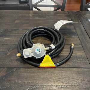 GGC 20 FT Two Stage Propane Regulator w/ Hose POL Connect, 3/8in Female NEW